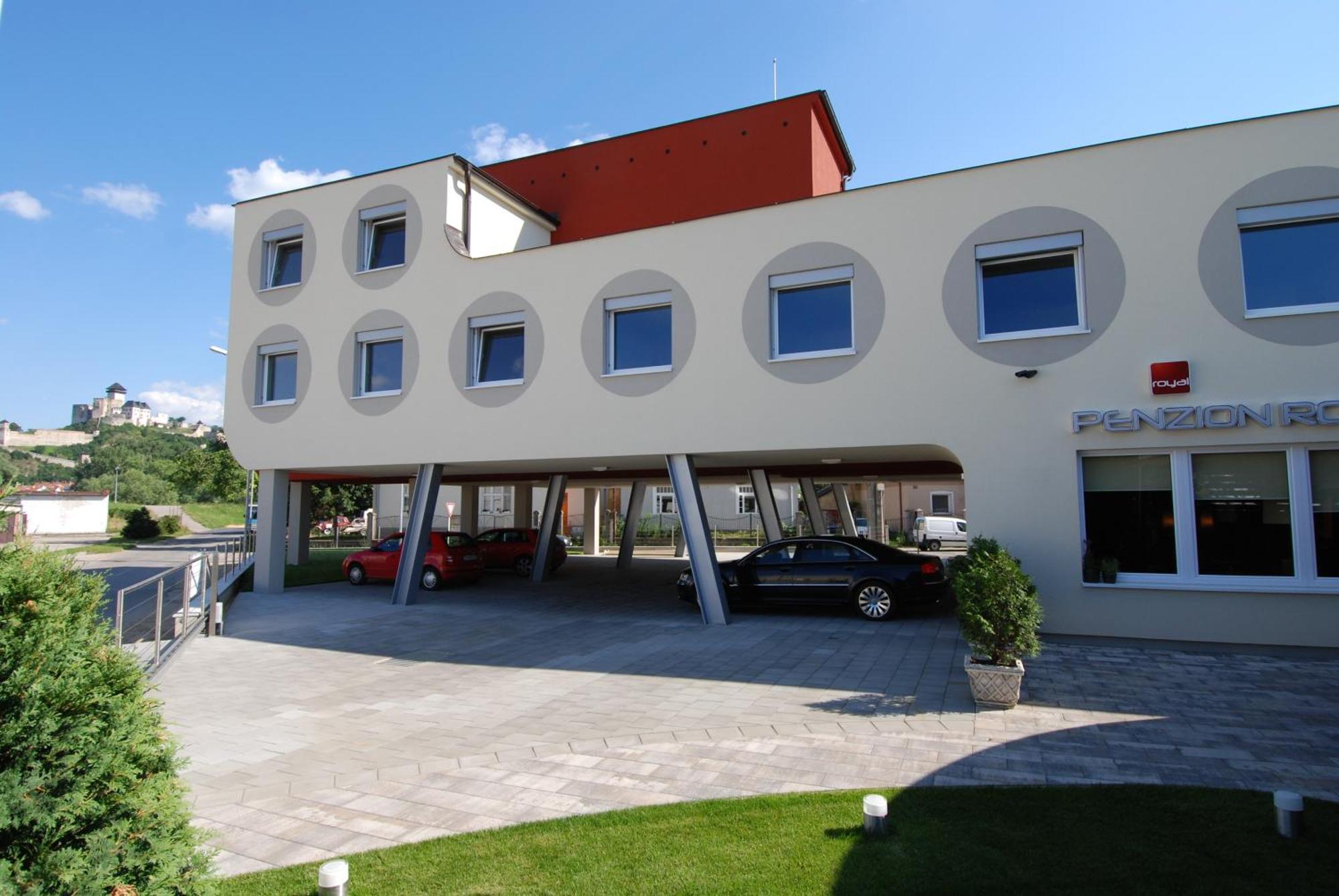 Penzion Royal Trenčín Eksteriør billede